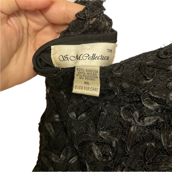 XL SM Collection black blouse - Picture 3 of 4